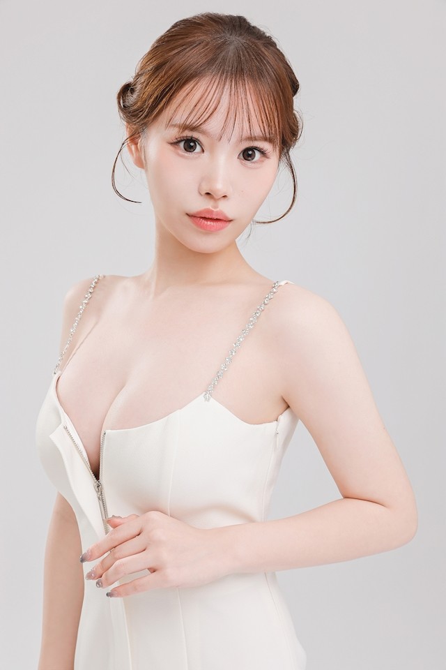 千咲 あゆプロフィール写真2